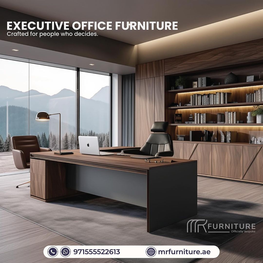 customized office furniture dubai