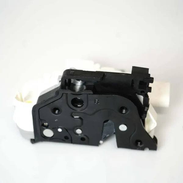 audi q5 door lock actuator replacement.