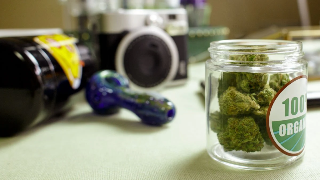 Tips for Storing Different Weed Sizes