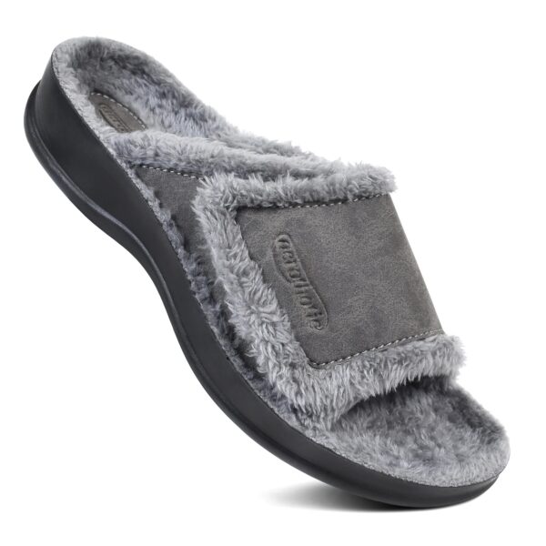 Winter House Slippers You Need for Comfort and Warmth at Home